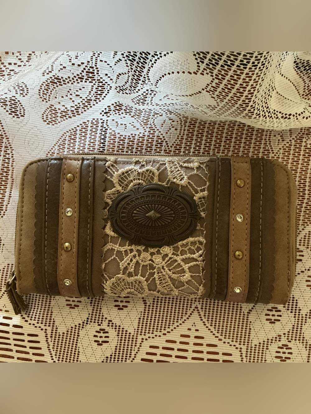 Justin Brown Lace Accent Wallet with Decorative Concho